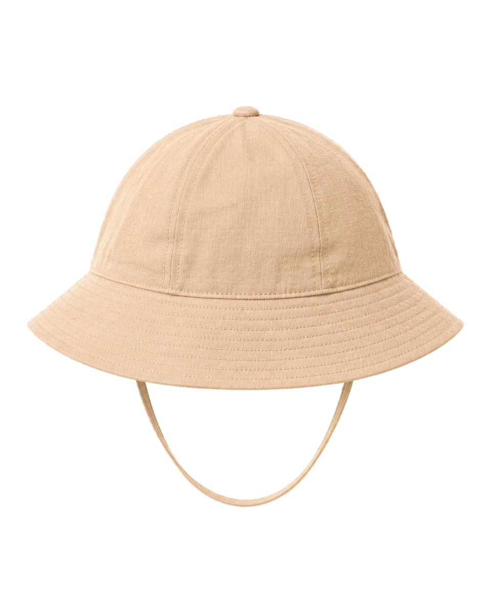Wide-brim sun hat